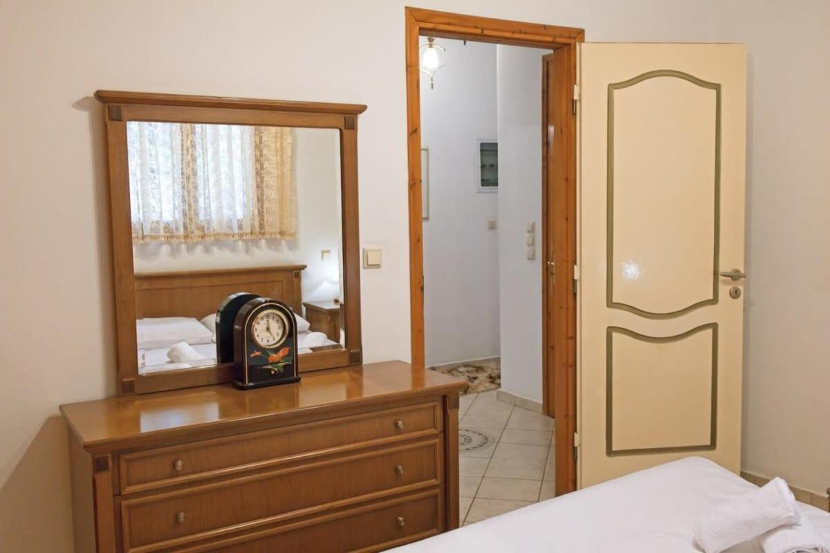 Forest Cosy House - Lagkadia Amazing View Екстер'єр фото