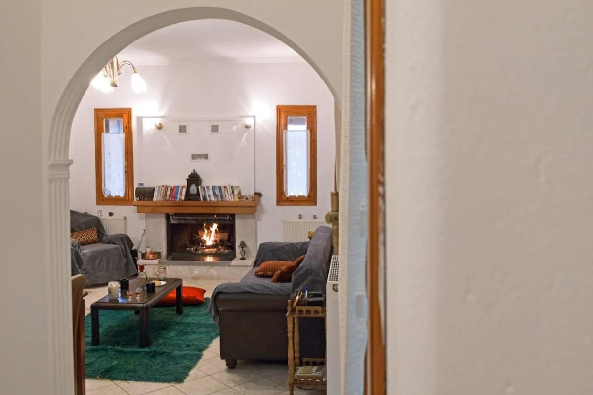Forest Cosy House - Lagkadia Amazing View Екстер'єр фото